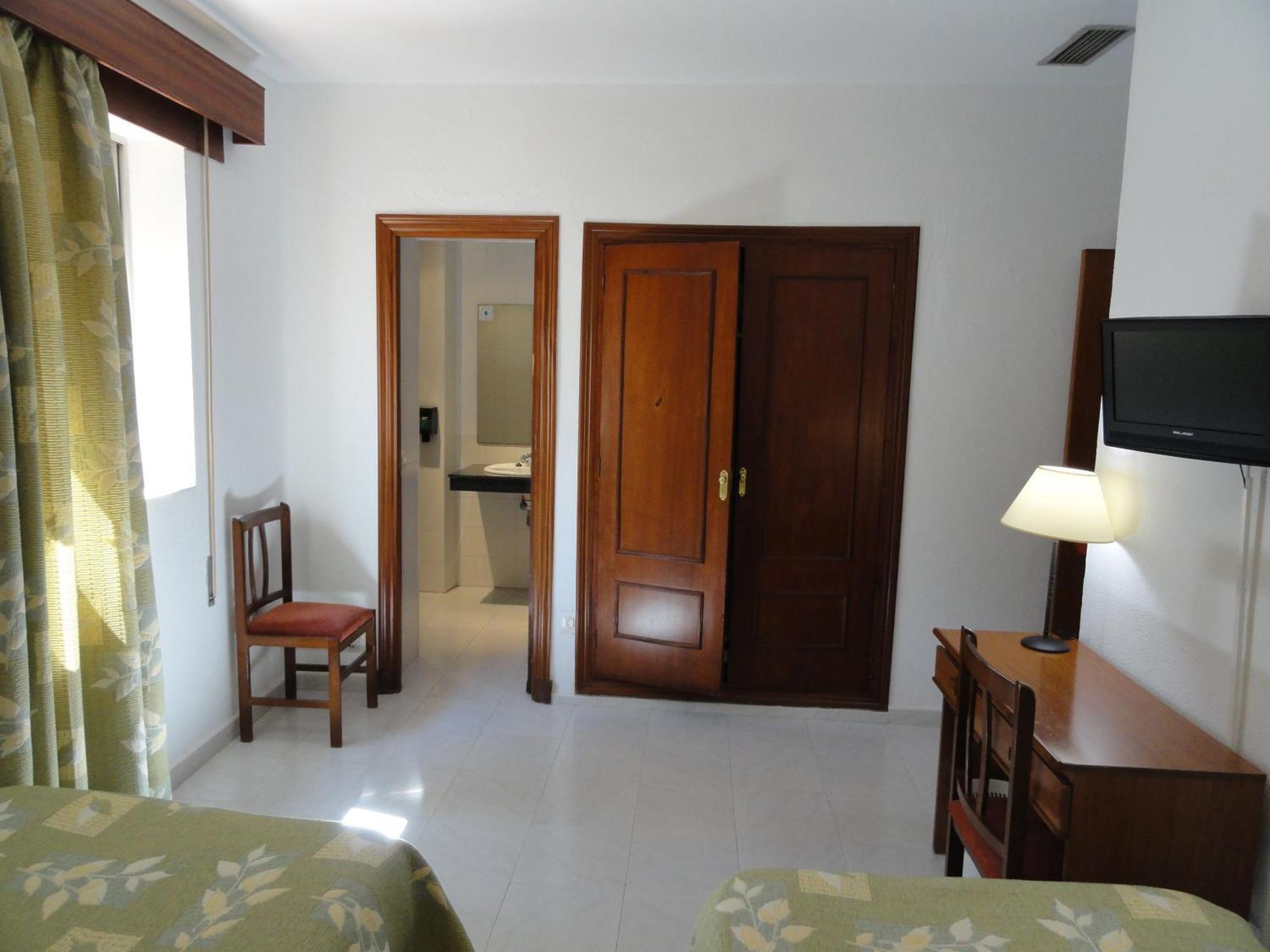 Hotel El Coloso Jerez de la Frontera Exteriör bild