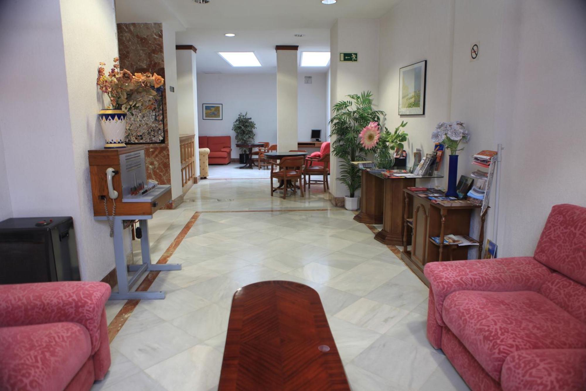 Hotel El Coloso Jerez de la Frontera Exteriör bild