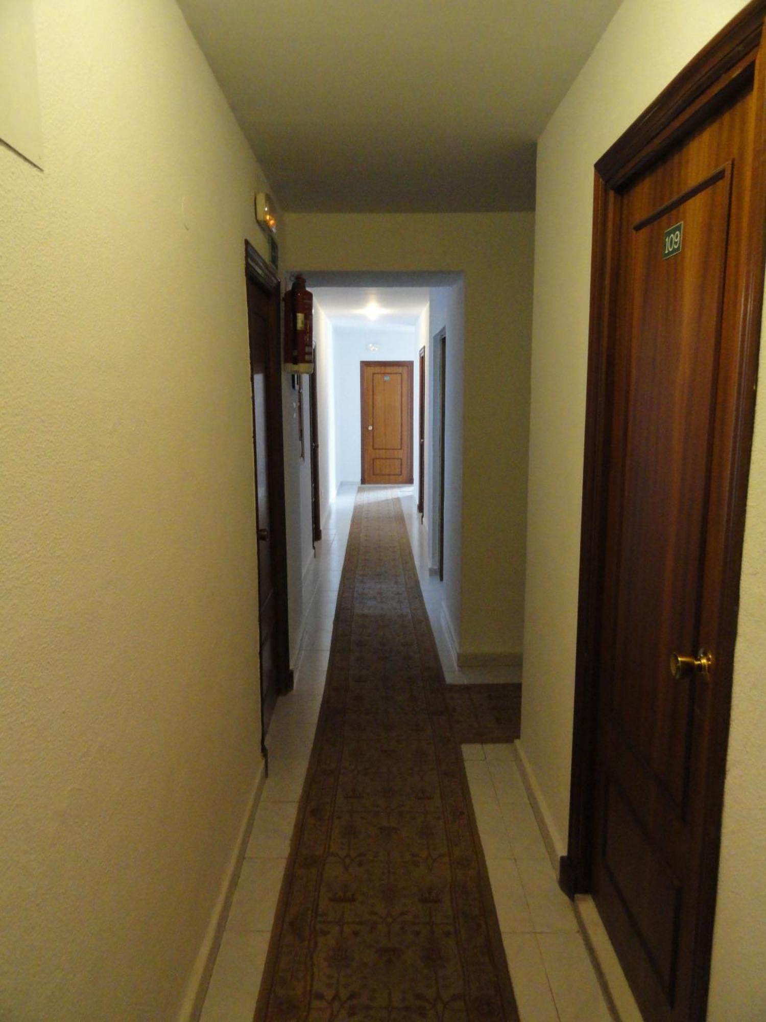 Hotel El Coloso Jerez de la Frontera Exteriör bild