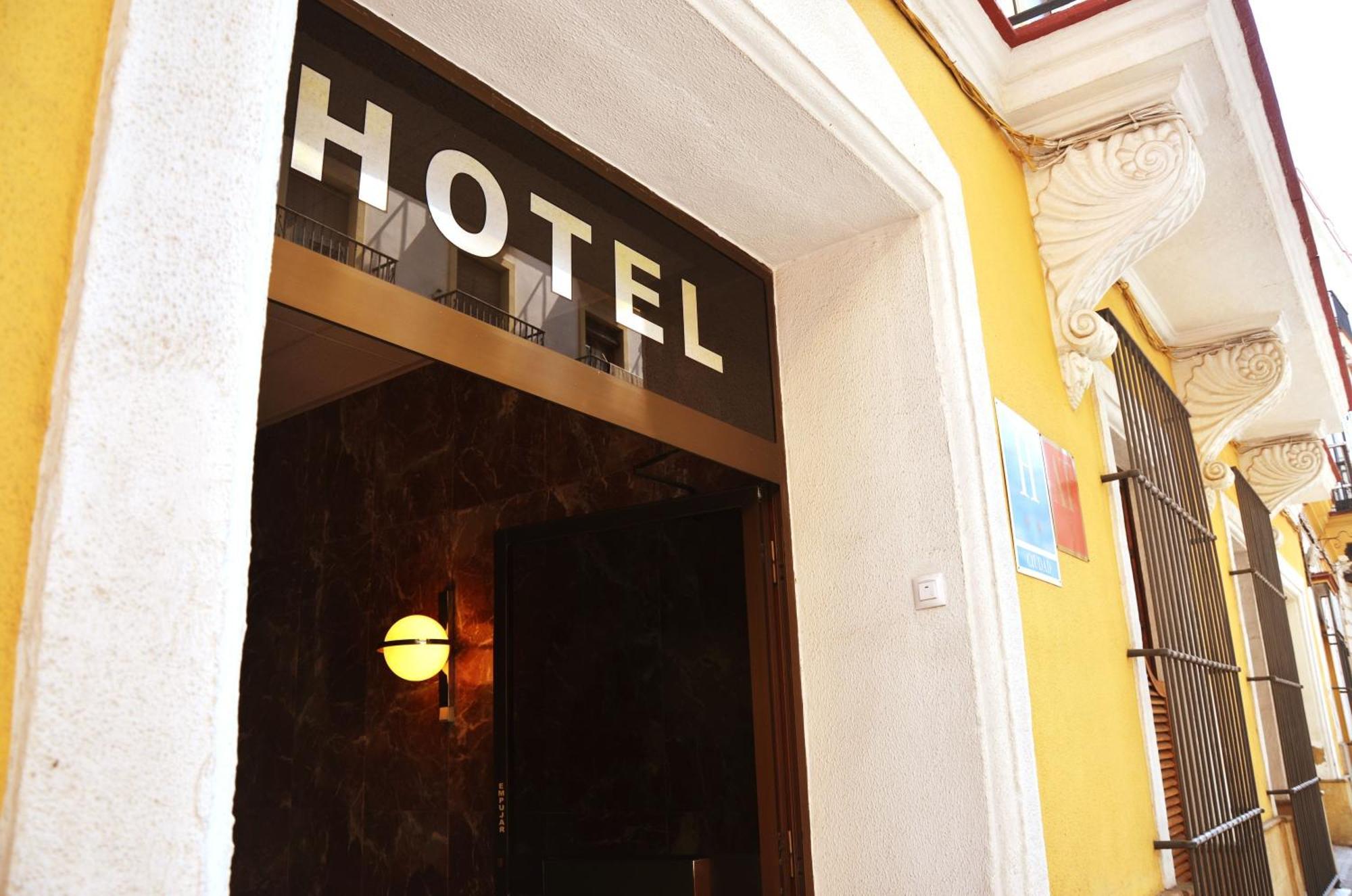 Hotel El Coloso Jerez de la Frontera Exteriör bild